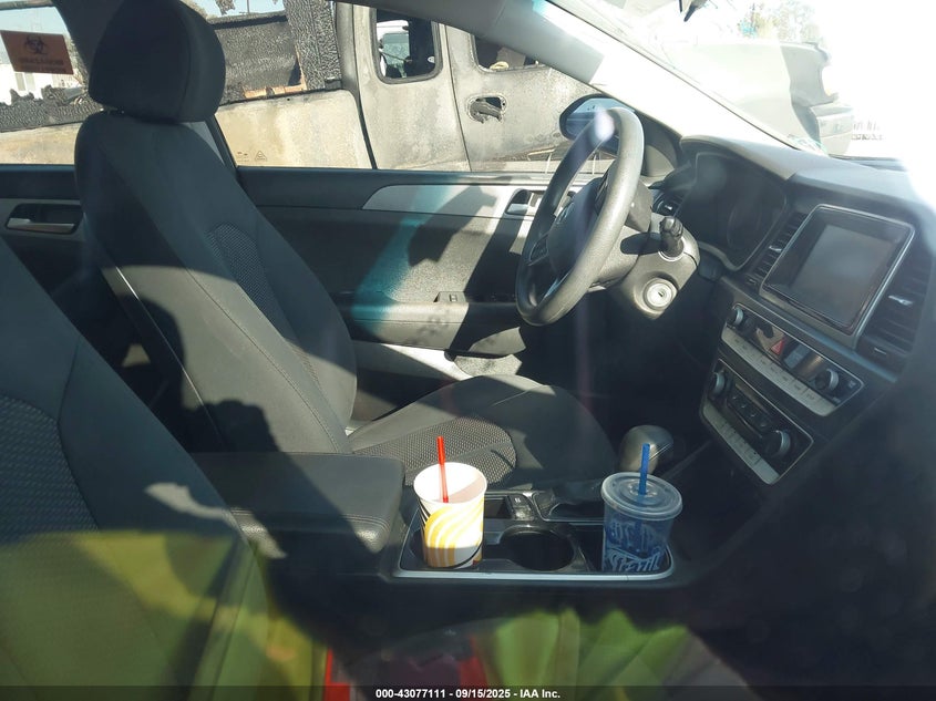 5NPE24AFXJH665521 2018 HYUNDAI SONATA photo no. 5