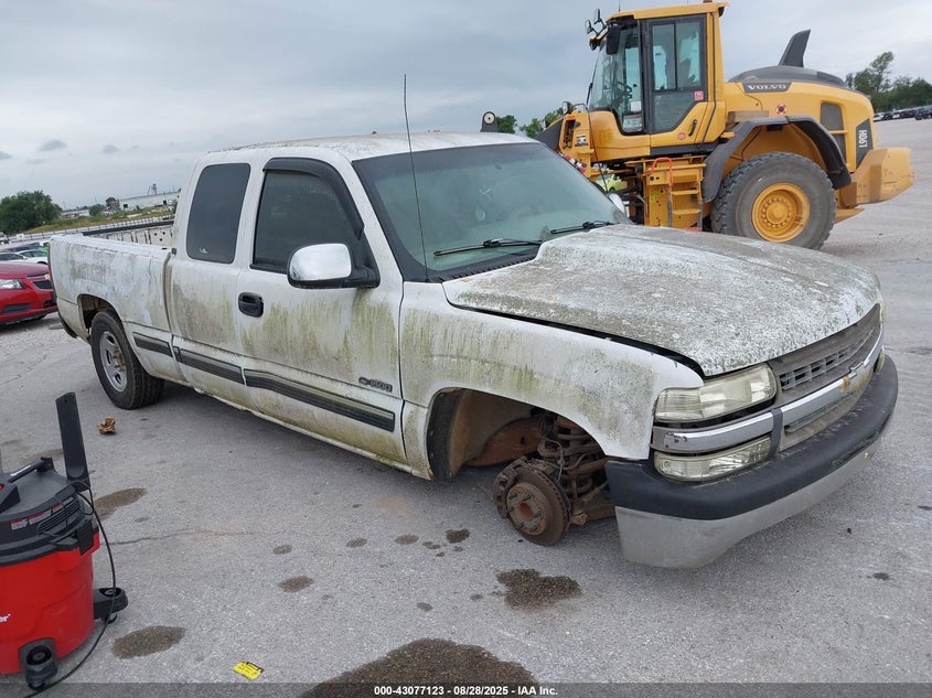 2GCEC19T2Y1257435 2000 Chevrolet Silverado 1500 Ls auction photo 1