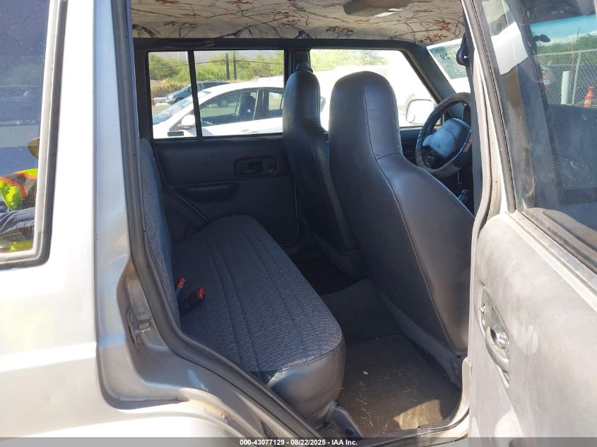 2001 Jeep Cherokee Sport VIN: 1J4FT48S51L545667 Lot: 43077129