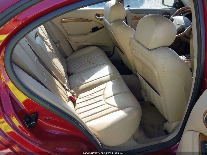 2000 Jaguar S-Type 4.0L V8 VIN: SAJDA01D3YGL51828 Lot: 43077207