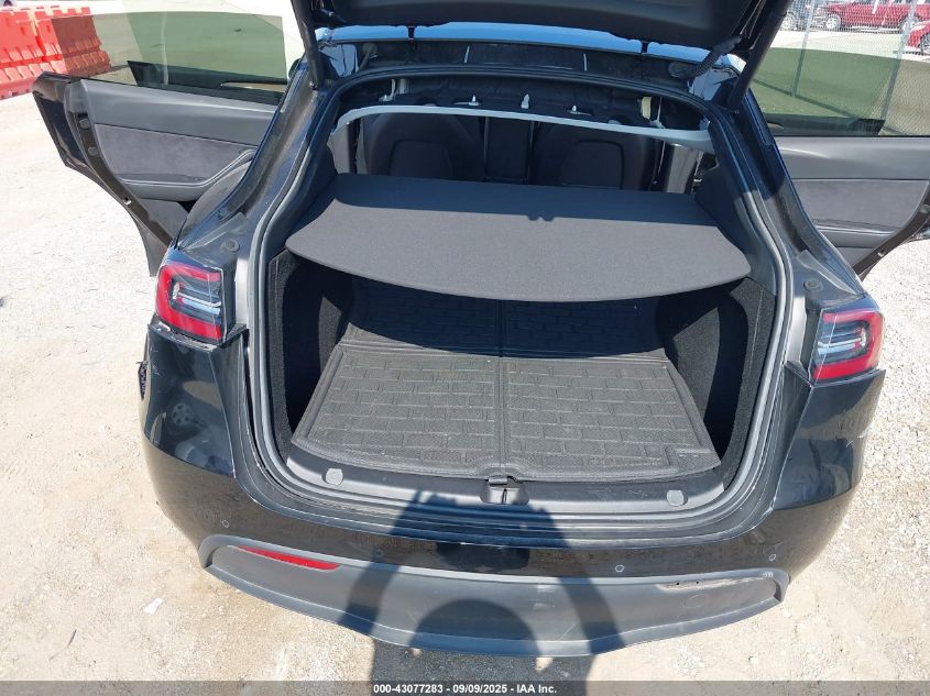 2022 Tesla Model Y Long Range Dual Motor All-Wheel Drive VIN: 7SAYGDEEXNA014099 Lot: 43077283