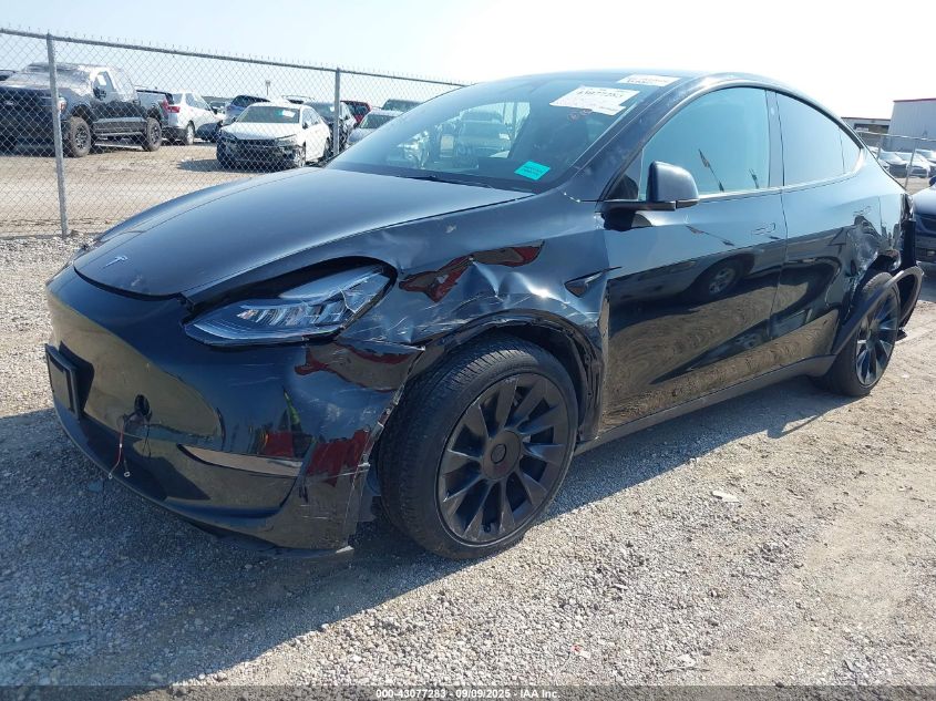 2022 Tesla Model Y Long Range Dual Motor All-Wheel Drive VIN: 7SAYGDEEXNA014099 Lot: 43077283