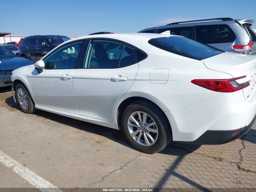 2025 TOYOTA CAMRY LE 4T1DAACK7SU033201