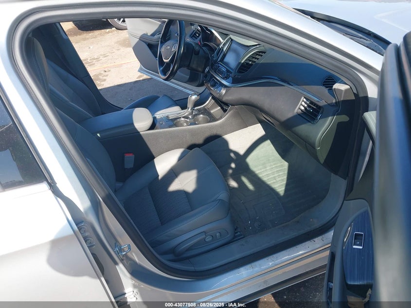 2018 CHEVROLET IMPALA 1LT - 2G1105S3XJ9120008