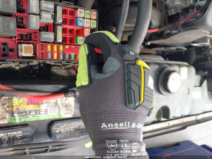 2008 Mercury Grand Marquis Ls VIN: 2MEHM75V08X624607 Lot: 43077572