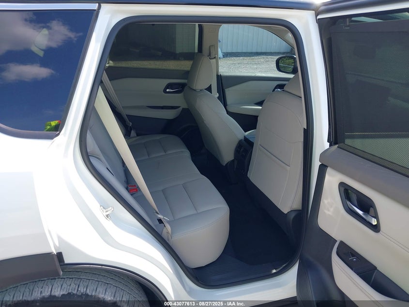 2024 NISSAN ROGUE SL FWD - JN8BT3CA3RW005150