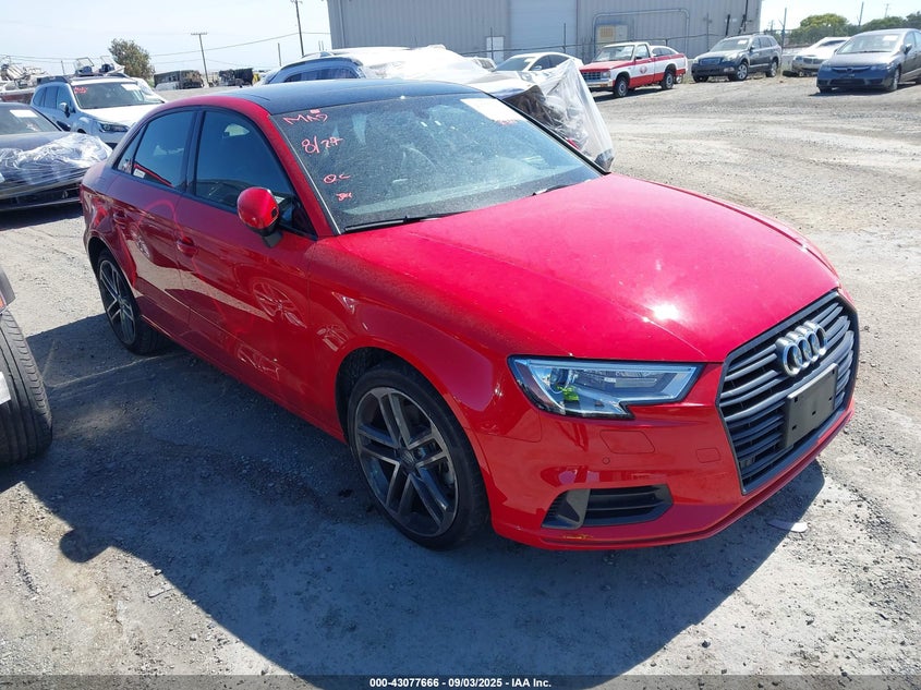 Vin: wauaugffxla097412, lot: 43571913, audi a3 premium 40 tfsi front-wheel drive s tronic 2020 img_1