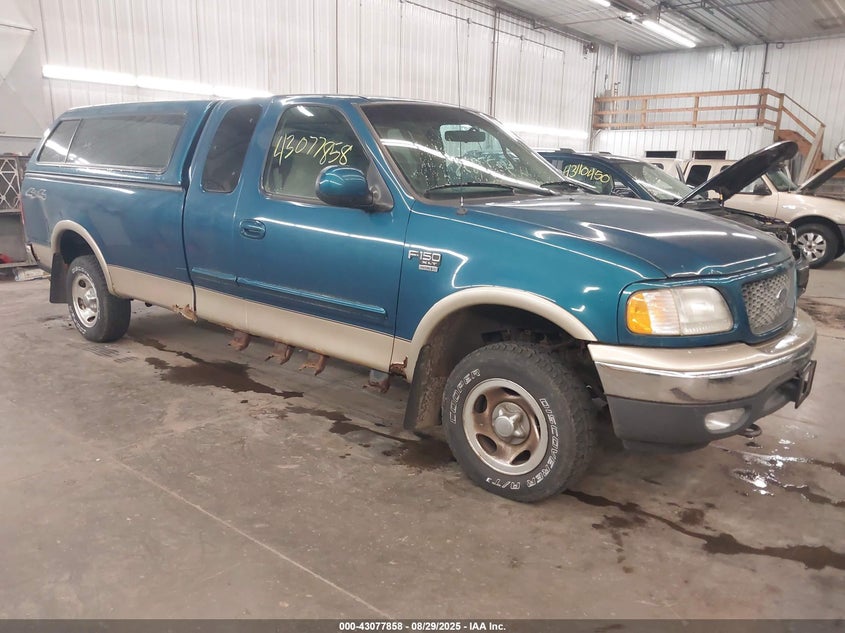 1FTRX18L0YNA33201 2000 Ford F-150 Lariat/Work Series/Xl/Xlt auction photo 1