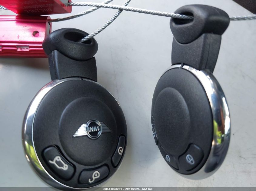 2009 Mini Cooper S Clubman VIN: WMWMM33589TP73192 Lot: 43078251