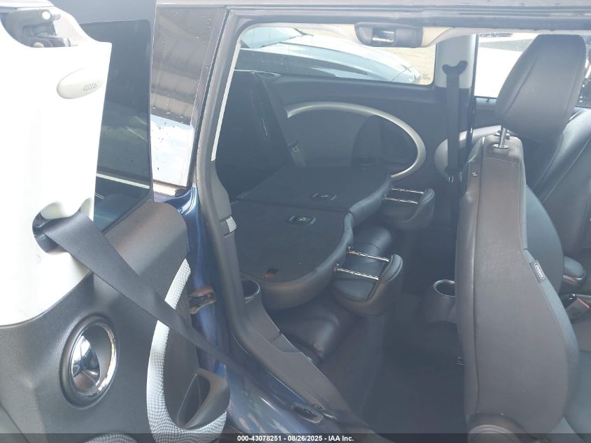 2009 Mini Cooper S Clubman VIN: WMWMM33589TP73192 Lot: 43078251