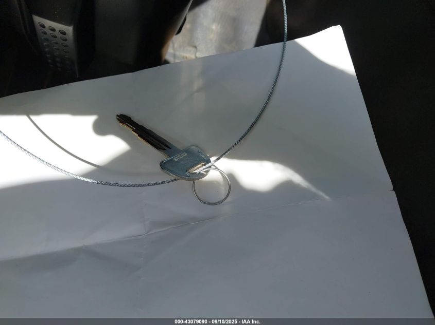 1992 GMC 4000 W4S042 VIN: J8DC4B1K3N7005784 Lot: 43079090