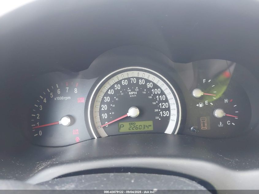 VIN: KNDMC233576032816 HYUNDAI ENTOURAGE 2007 TEAL Photo 7