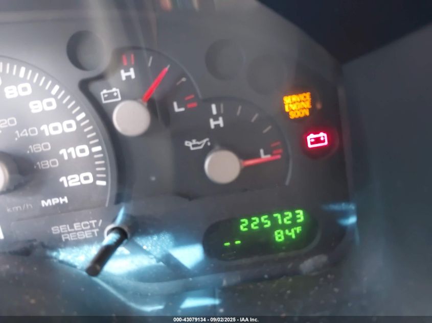 2004 Ford Explorer Nbx/Xlt VIN: 1FMZU73K74UA40748 Lot: 43079134