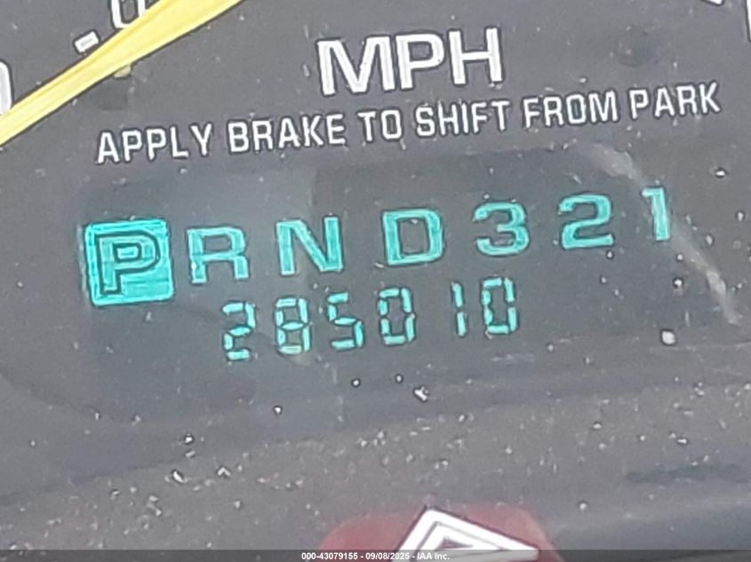 2001 Chevrolet Tahoe Lt VIN: 1GNEK13T41R137510 Lot: 43079155