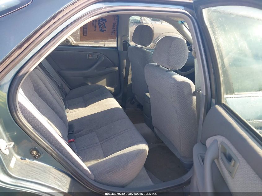 2000 Toyota Camry Le VIN: 4T1BG22K9YU943342 Lot: 43079232