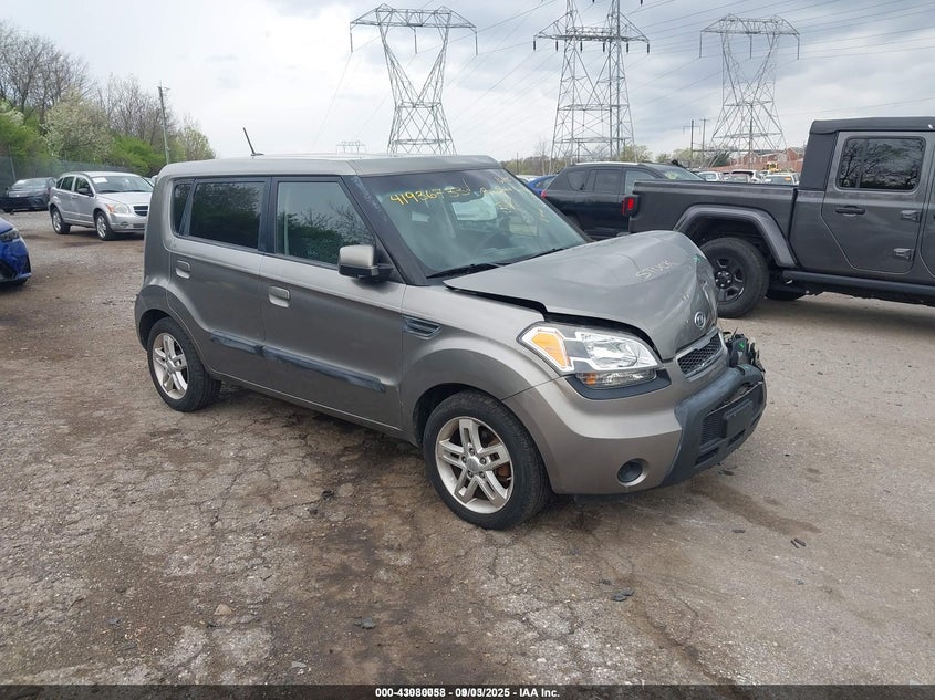 KIA SOUL +