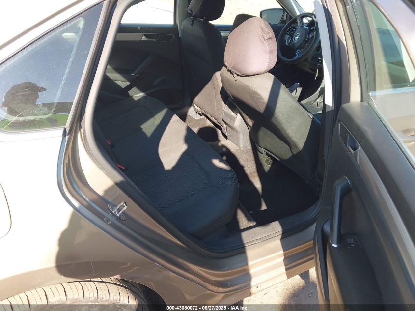 2016 Volkswagen Passat 1.8T S VIN: 1VWAT7A38GC018491 Lot: 43080072