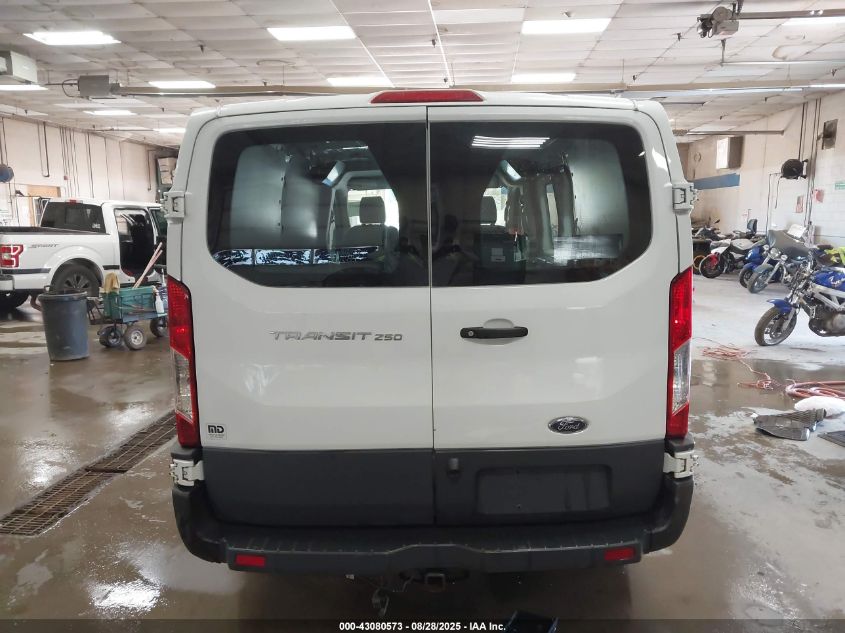 2018 Ford Transit-250 VIN: 1FTYR1ZM0JKA12529 Lot: 43080573