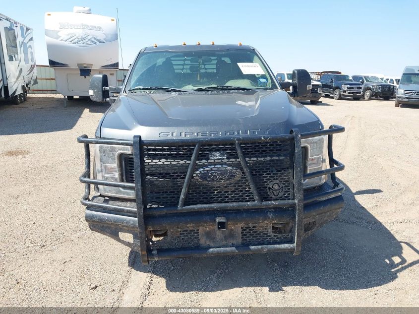 2019 Ford F-350 Chassis Xl VIN: 1FD8W3HT2KED55206 Lot: 43080589