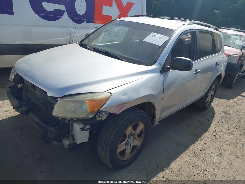 2007 Toyota Rav4 silver other gasoline JTMBD33V476036111 photo #3