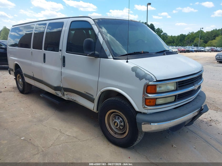 1GAHG39R421214481 2002 Chevrolet Express auction photo 1