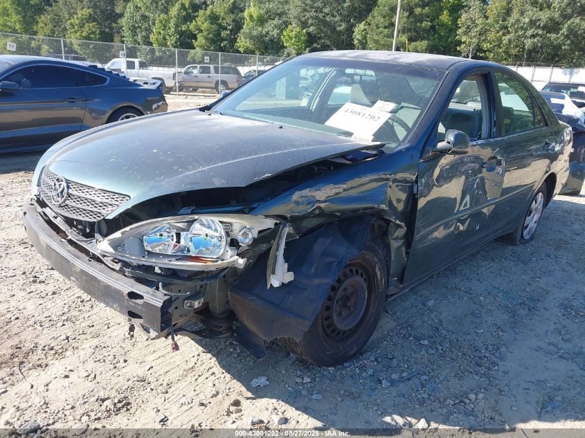 2004 Toyota Camry Le VIN: 4T1BE32KX4U357142 Lot: 43081202