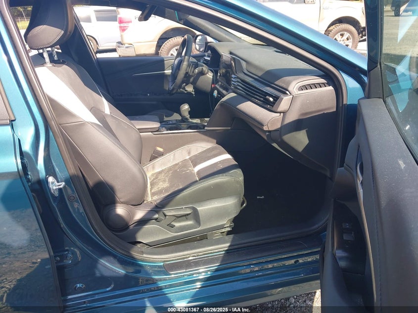 2025 TOYOTA CAMRY SE - 4T1DAACK6SU020410