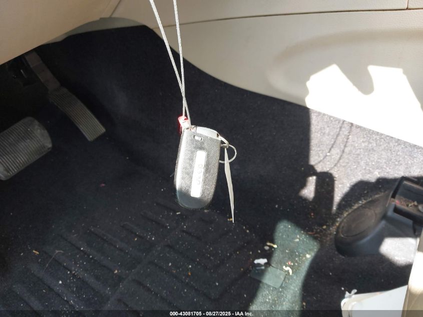 2015 Jeep Grand Cherokee Limited VIN: 1C4RJEBG3FC185339 Lot: 43081705