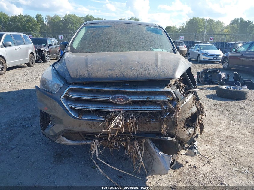 2017 FORD ESCAPE SE - 1FMCU9GD4HUE67484