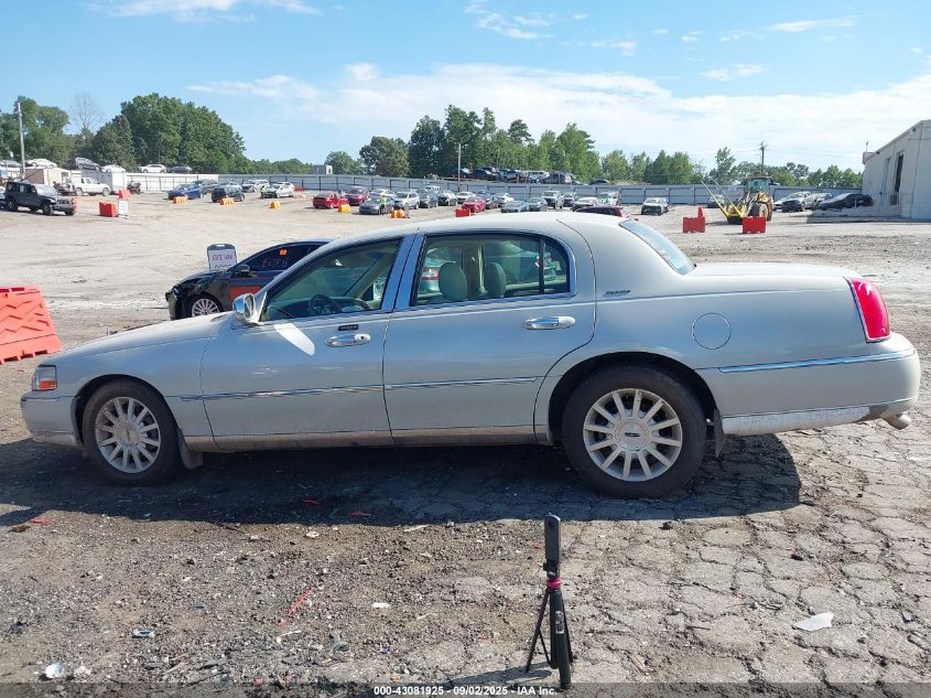 2006 Lincoln Town Car Signature VIN: 1LNHM81V56Y614936 Lot: 43081925