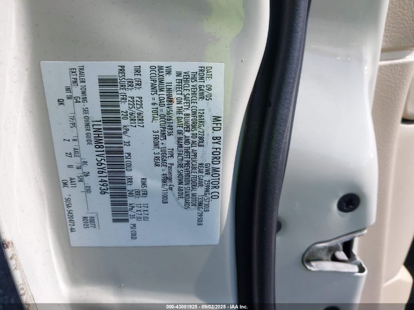 2006 Lincoln Town Car Signature VIN: 1LNHM81V56Y614936 Lot: 43081925