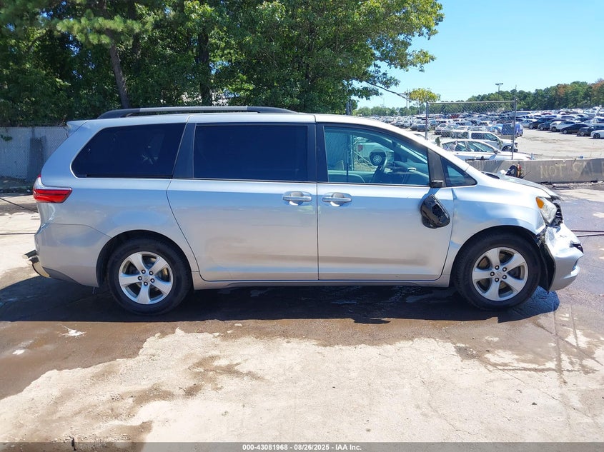 2015 TOYOTA SIENNA LE 8 PASSENGER 5TDKK3DC6FS684681