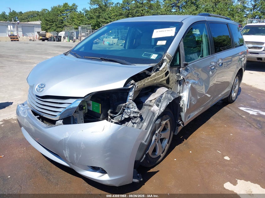 2015 TOYOTA SIENNA LE 8 PASSENGER 5TDKK3DC6FS684681