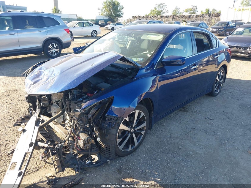 1N4AL3AP5JC137806 2018 NISSAN ALTIMA photo no. 2