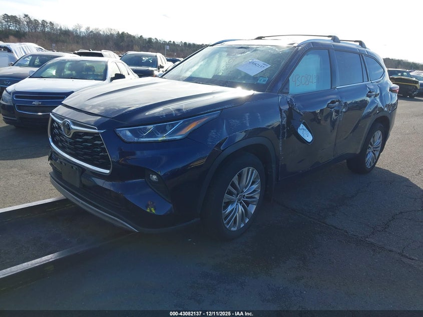 Vin: 5tdkdrbhxss577381, lot: 43576390, toyota highlander platinum 20252