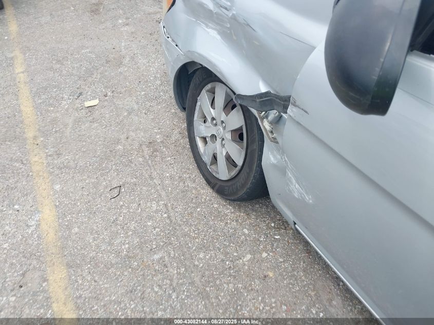 2008 Hyundai Accent Gs VIN: KMHCM36C68U079842 Lot: 43082144