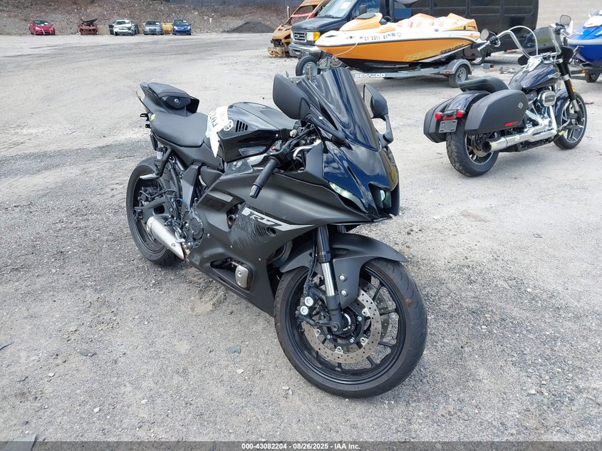 2024 Yamaha Yzfr7 black null gasoline JYARM38EXRA011734 photo #1