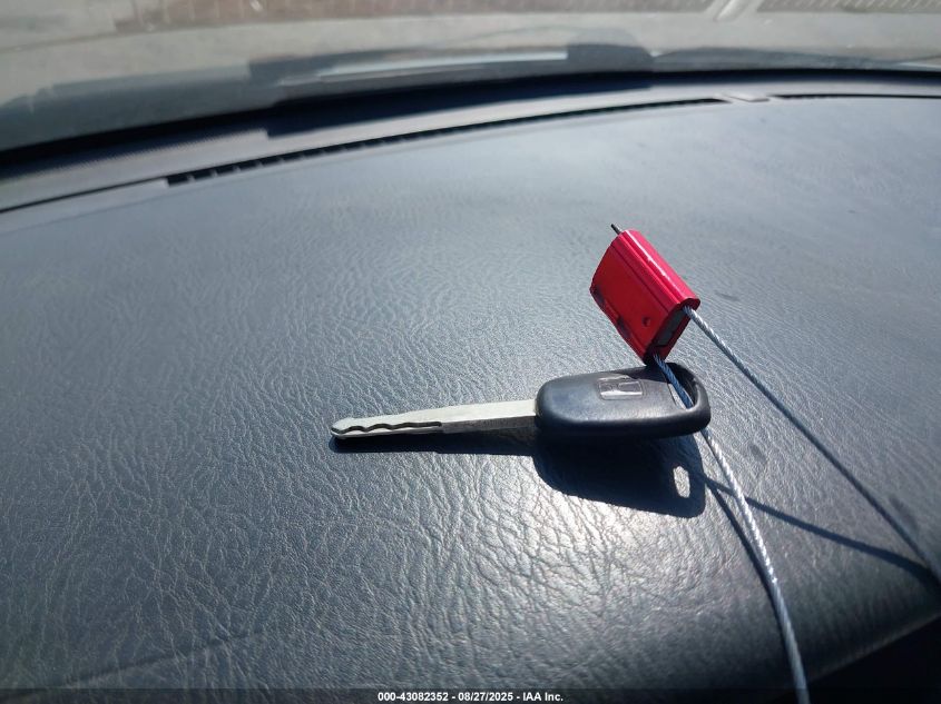 2003 Honda Odyssey Ex VIN: 5FNRL18663B130139 Lot: 43082352