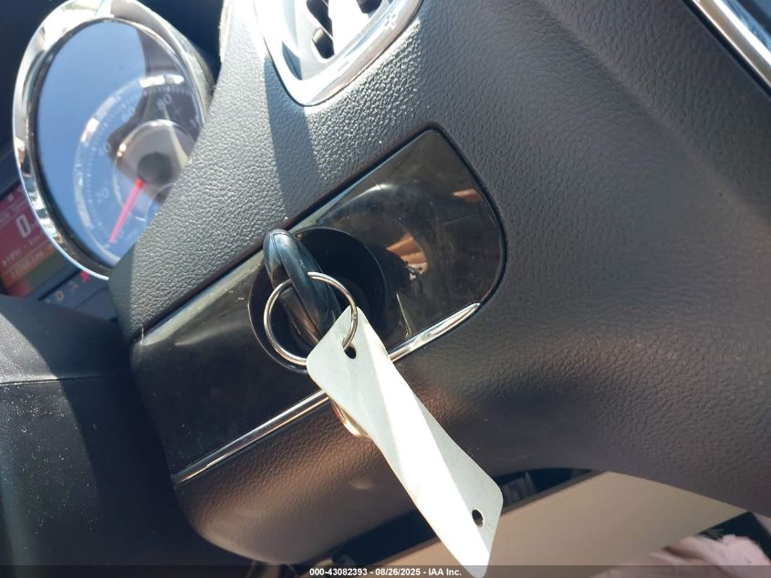 2015 Chrysler Town & Country Touring VIN: 2C4RC1BG5FR554003 Lot: 43082393