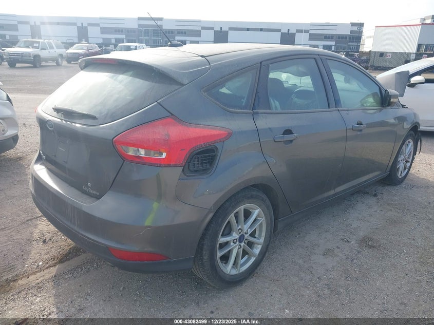 Vin: 1fadp3k27hl231815, lot: 43576751, ford focus se 20174