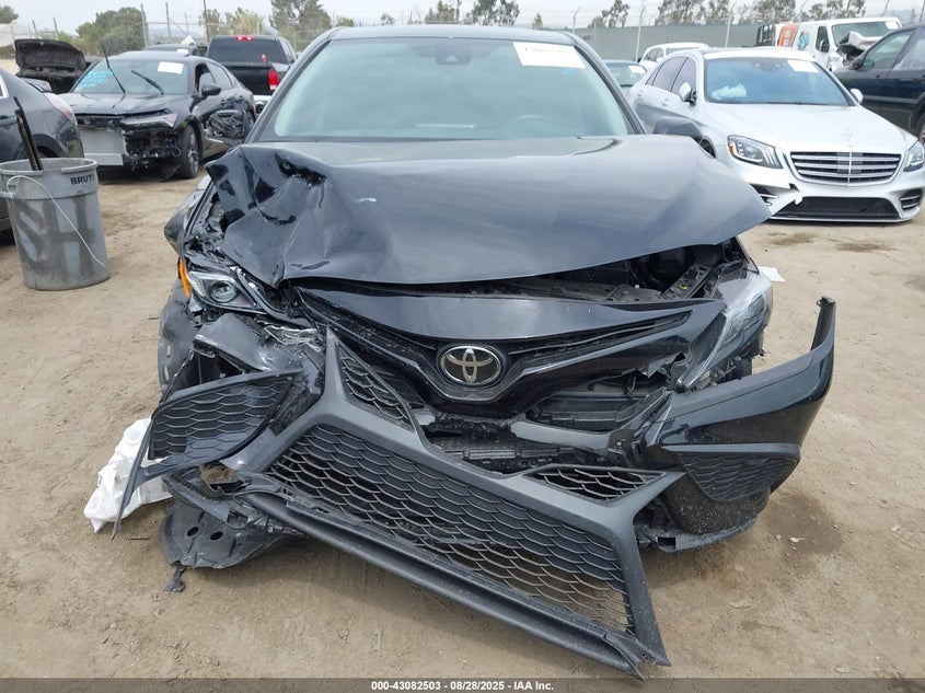 2024 TOYOTA CAMRY SE - 4T1G11AK0RU860192