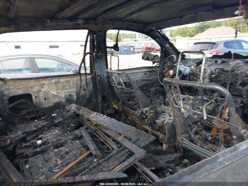 2012 Toyota Tundra Grade 4.6L V8 VIN: 5TFDM5F13CX038479 Lot: 43082583