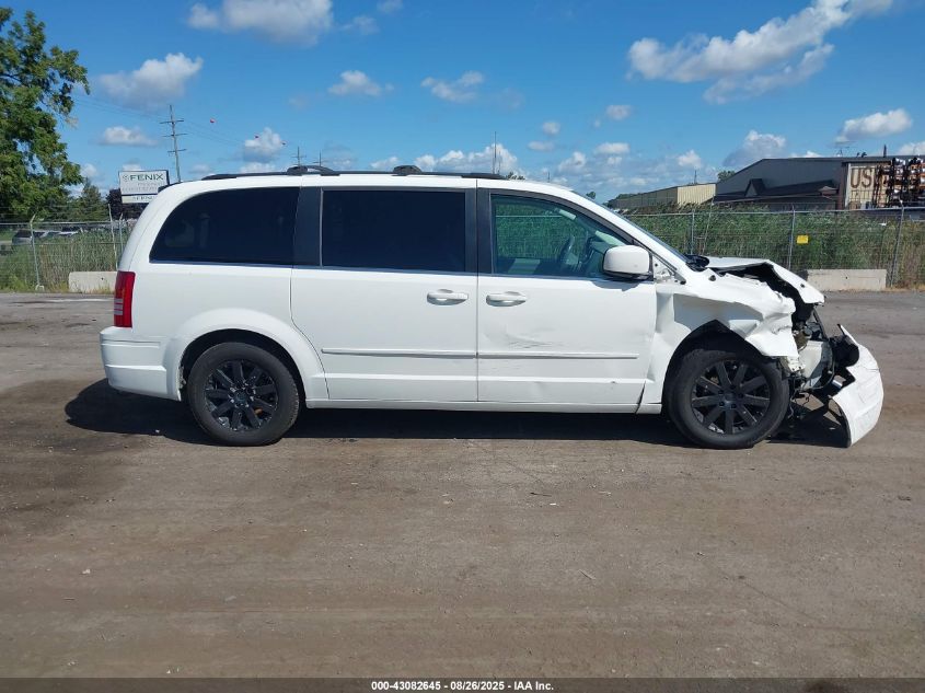 2008 Chrysler Town & Country Touring VIN: 2A8HR54PX8R108343 Lot: 43082645