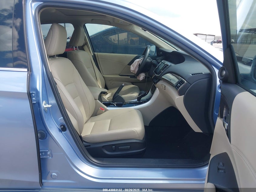 VIN JHMCR6F74HC026233 2017 HONDA ACCORD HYBRID TOURING