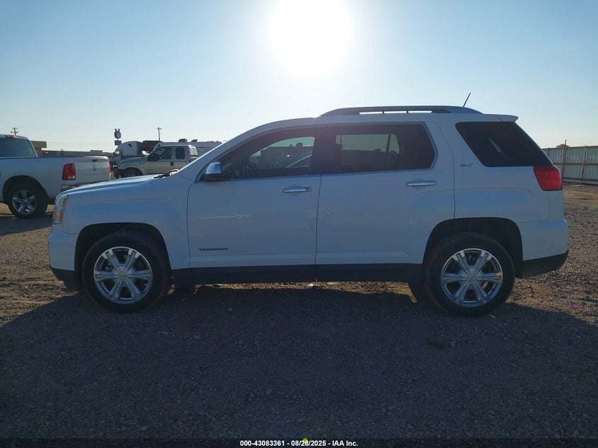 2016 GMC TERRAIN SLT - 2GKFLPE33G6158934