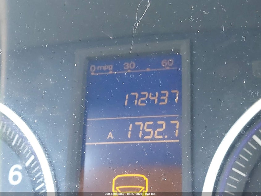 2011 Honda Cr-V Lx VIN: 3CZRE3H33BG701827 Lot: 43083850