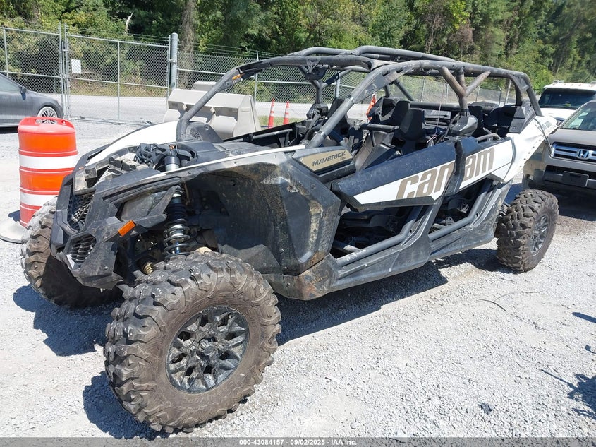 2023 CAN-AM MAVERICK X3 MAX(VIN: 3JBVMAY44PE002877