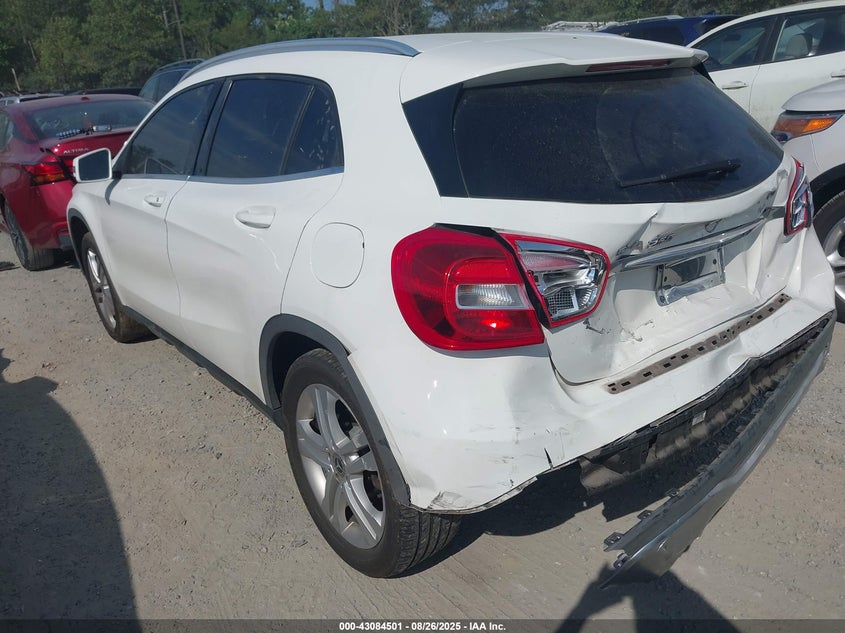 2018 MERCEDES-BENZ GLA 250 - WDCTG4EB2JJ476198
