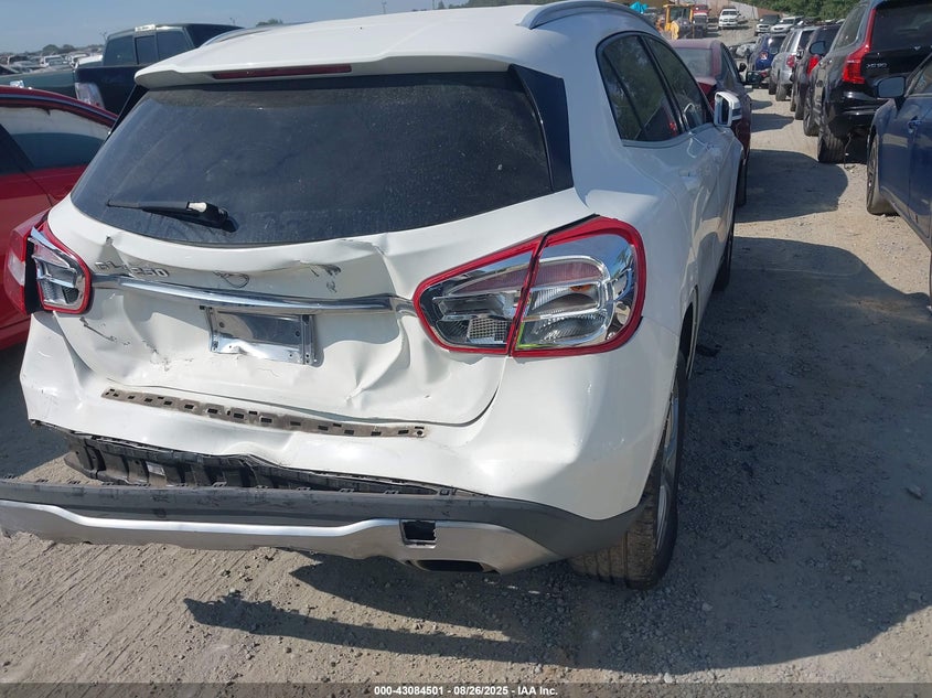 2018 MERCEDES-BENZ GLA 250 - WDCTG4EB2JJ476198