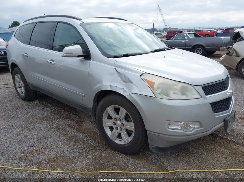 CHEVROLET TRAVERSE LT